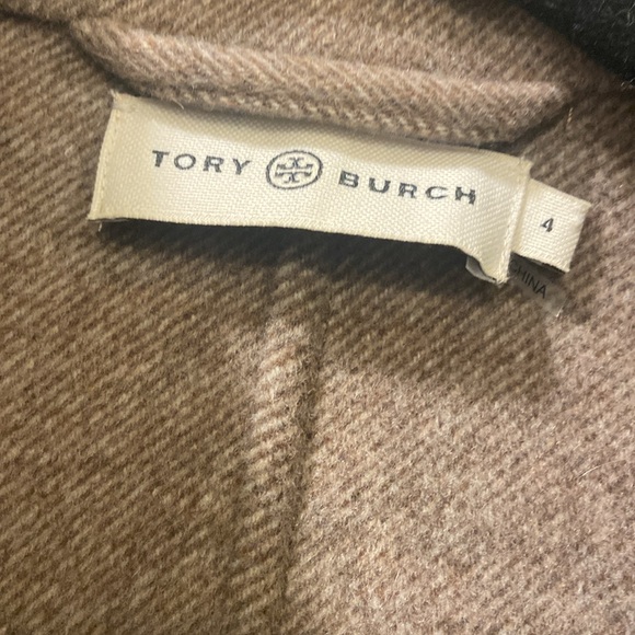 Tory Burch Tan Wool Blazer

LAST CHANCE TO BUY! - Picture 2 of 2